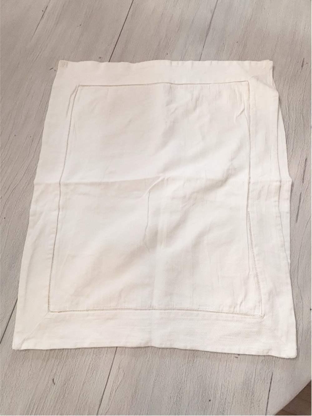 AMERICAN PACIFIC Set Of 2 White Textured Ladder Crochet Pillow Shams Standard